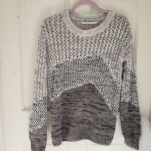 Harper Lane  Crew Neck Crochet Three Shade Sweater  Size S